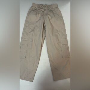 Grade & Gather Cargo Pants Pleated Front Elastic Waist Size M Tan Cream